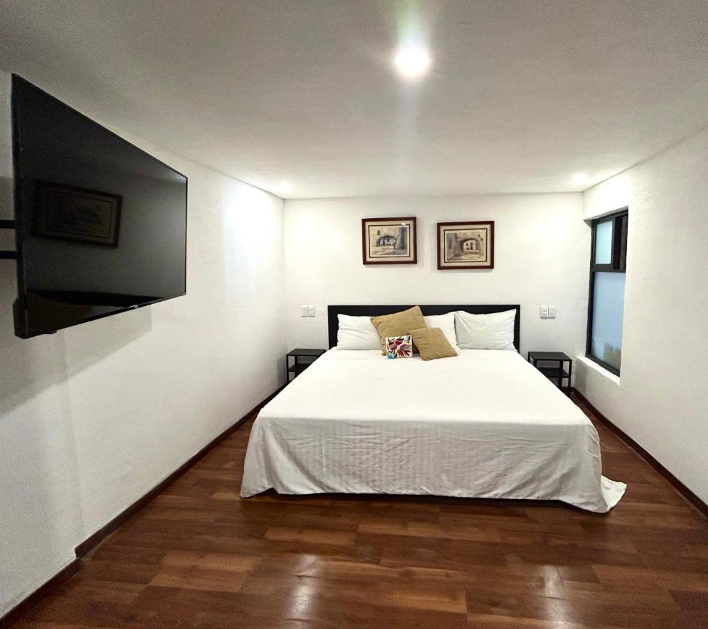 Lindas Suites Eugenio Sue Città del Messico Esterno foto