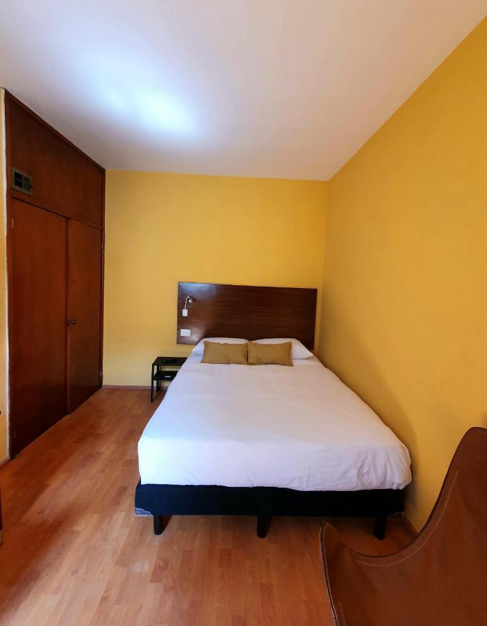 Lindas Suites Eugenio Sue Città del Messico Esterno foto