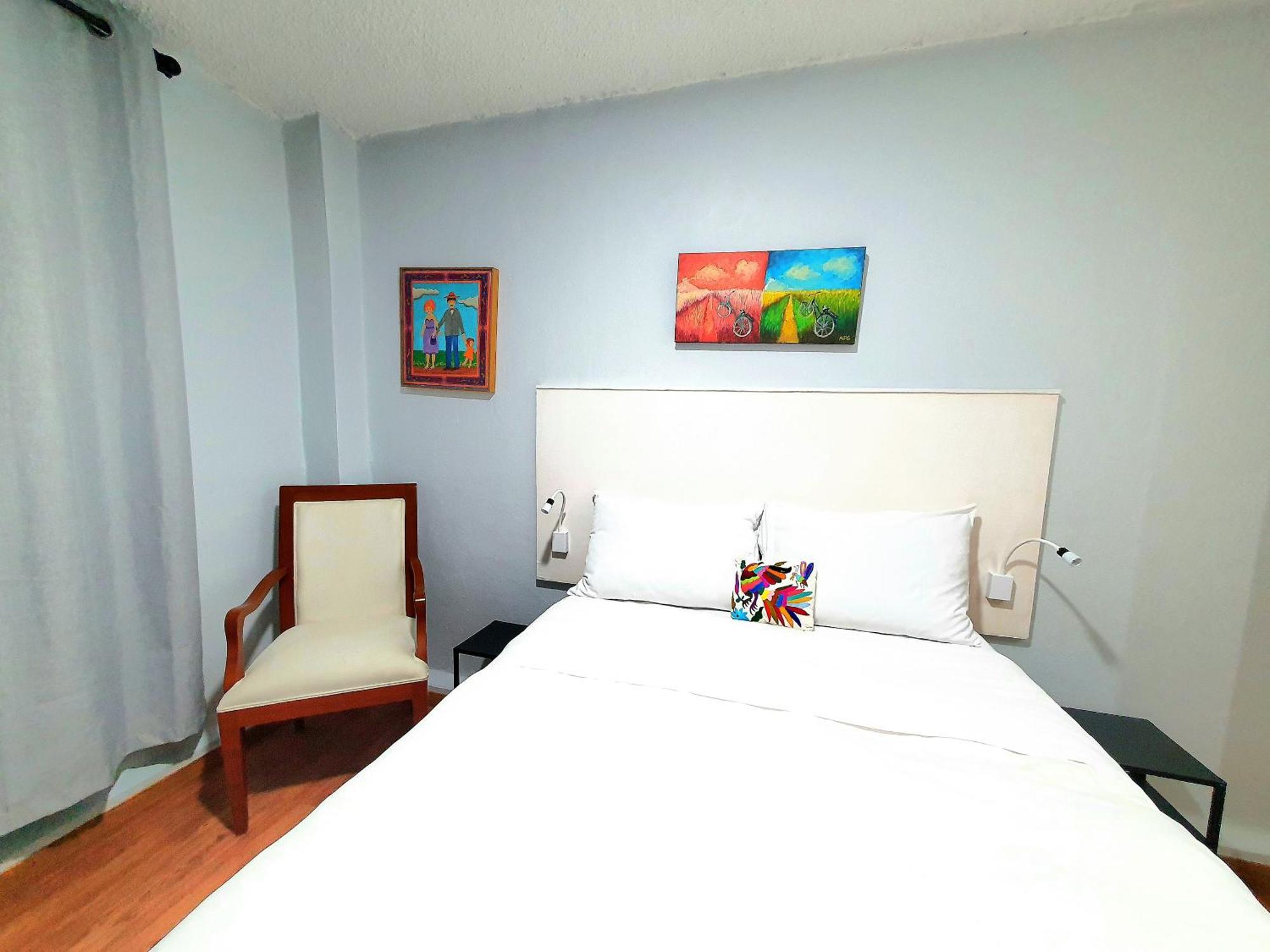 Lindas Suites Eugenio Sue Città del Messico Esterno foto