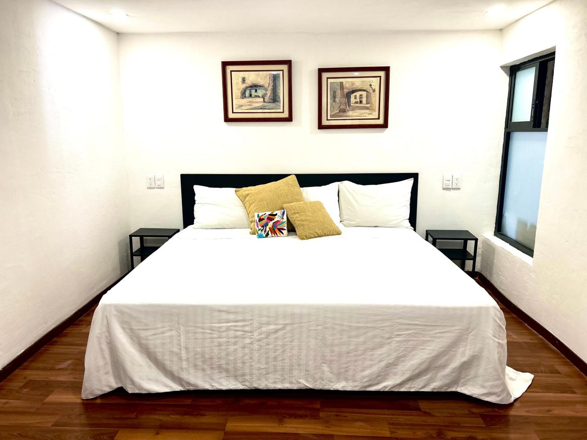 Lindas Suites Eugenio Sue Città del Messico Esterno foto
