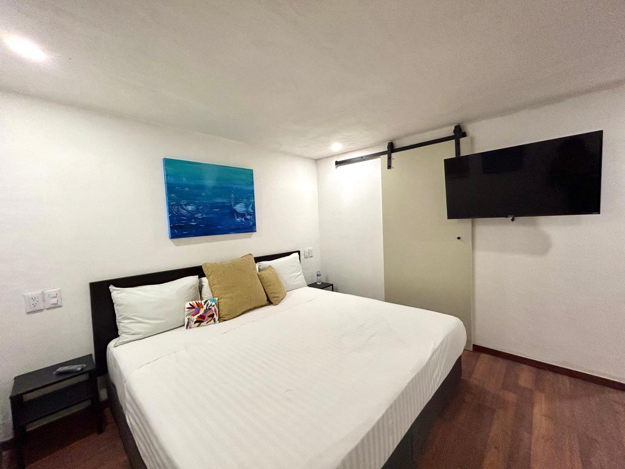 Lindas Suites Eugenio Sue Città del Messico Esterno foto